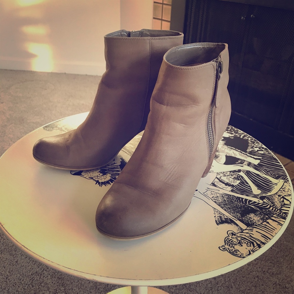Nordstrom’s BP Trolley taupe boots
